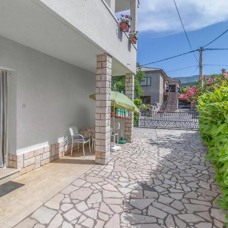 Nice Apartment In Jadranovo With Wifi Luaran gambar