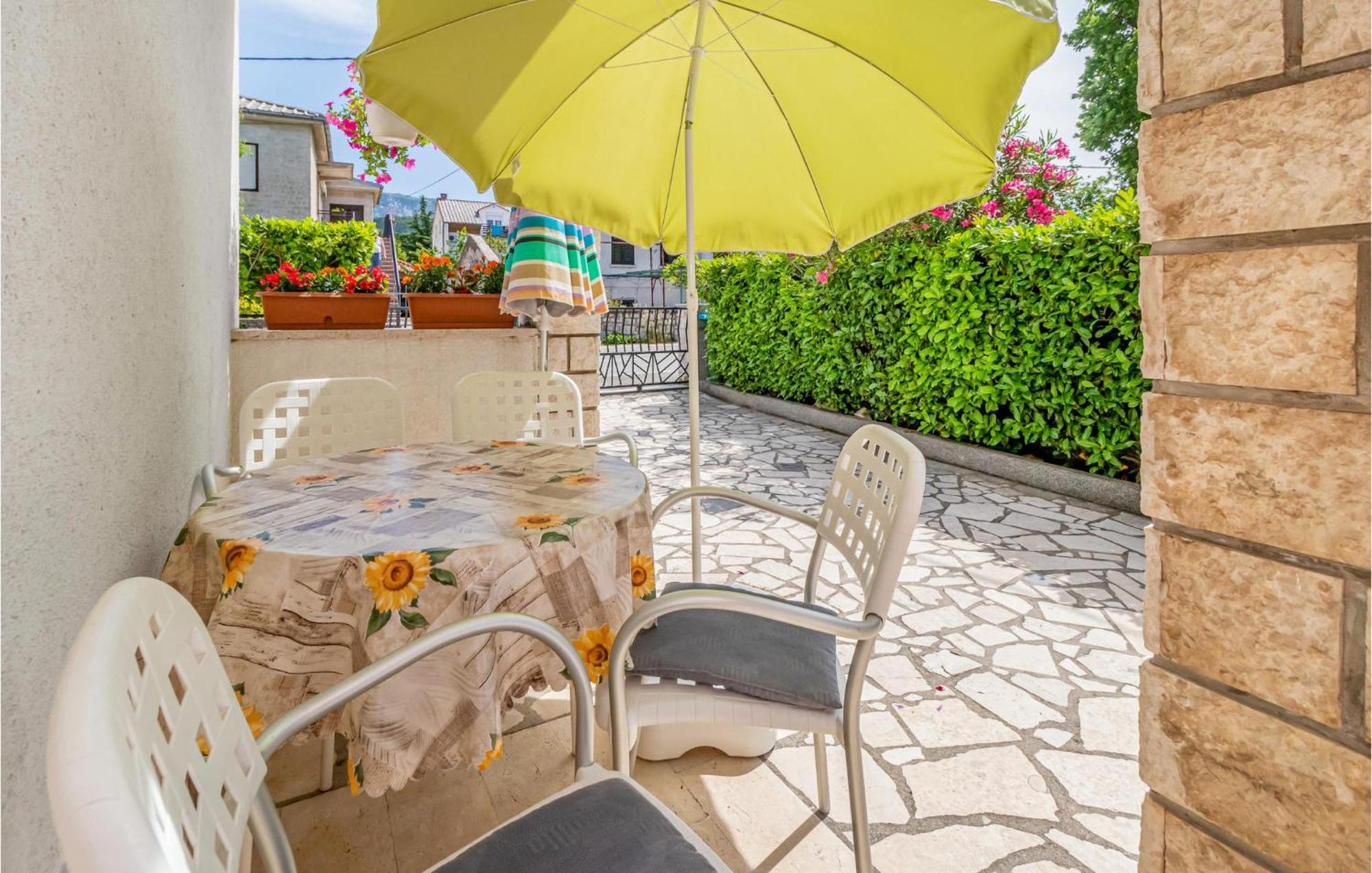 Nice Apartment In Jadranovo With Wifi Luaran gambar